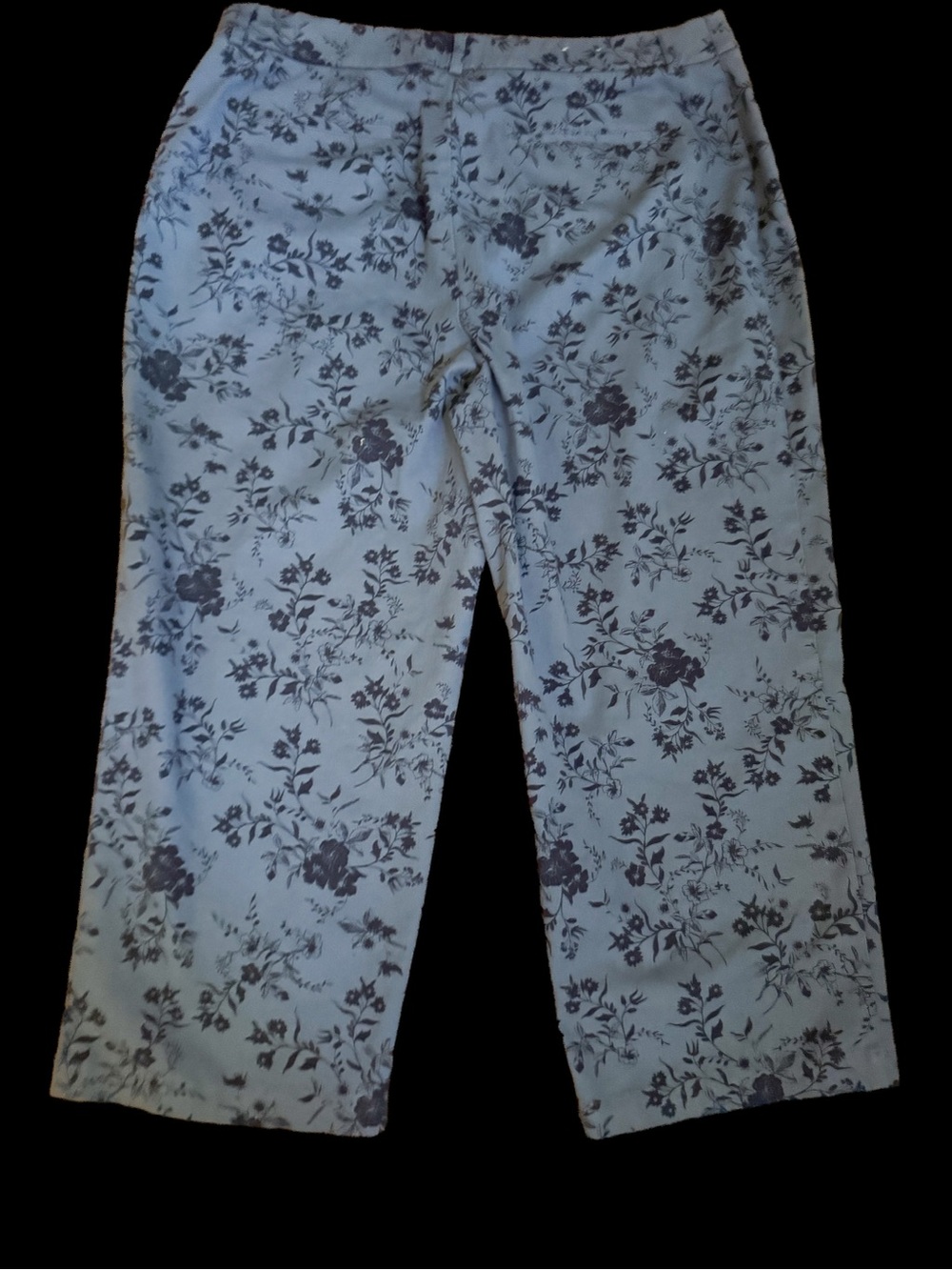 croft & barrow Light Blue Floral Straight-Leg Capris
